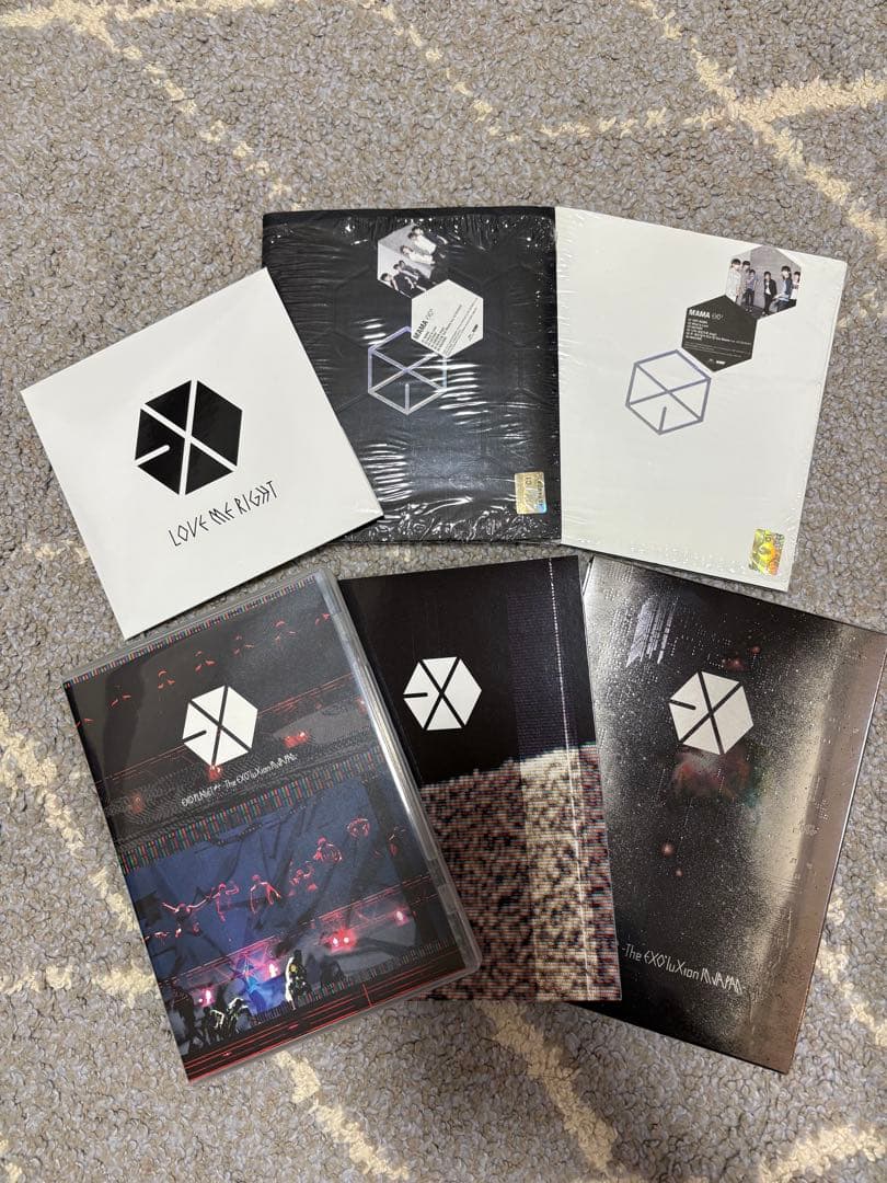 EXOのCD DVD フォトブックまとめ売り