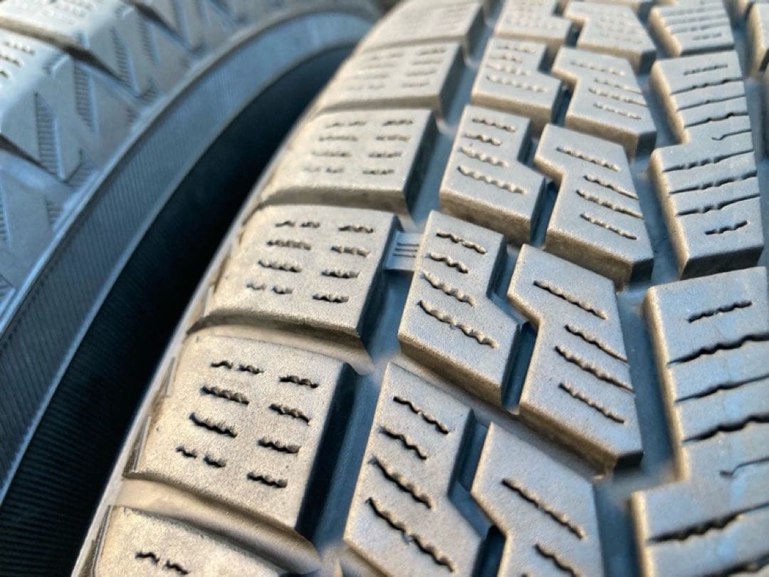 送料込155/65R14 ヨコハマ アイスガード7