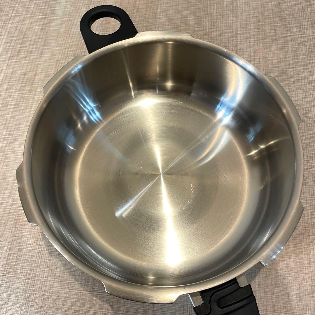 【美品】アサヒ軽金属 活力なべ 3.0L 圧力鍋 IH対応 ステンレス鍋