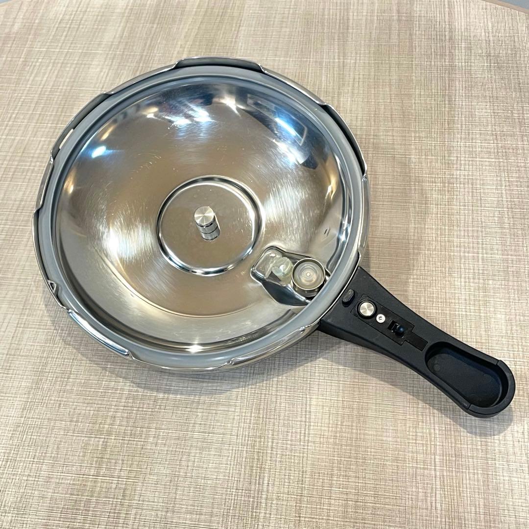 【美品】アサヒ軽金属 活力なべ 3.0L 圧力鍋 IH対応 ステンレス鍋