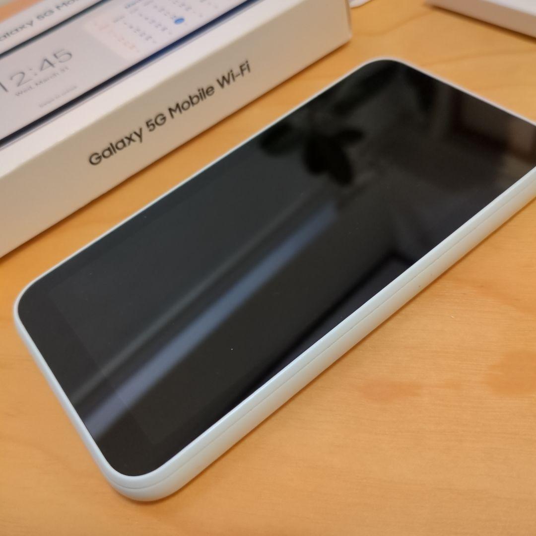 【美品】Galaxy 5G Mobile Wi-Fi SCR01 ホワイト
