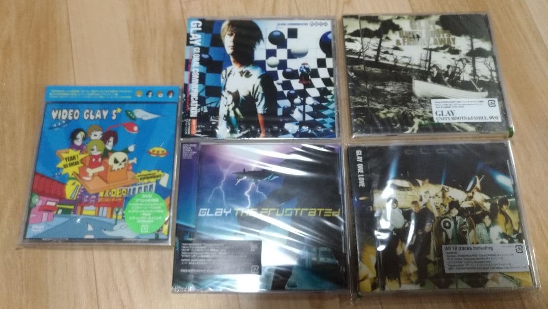 【未開封】GLAY　CD DVD まとめ売り8点　おまけ付き