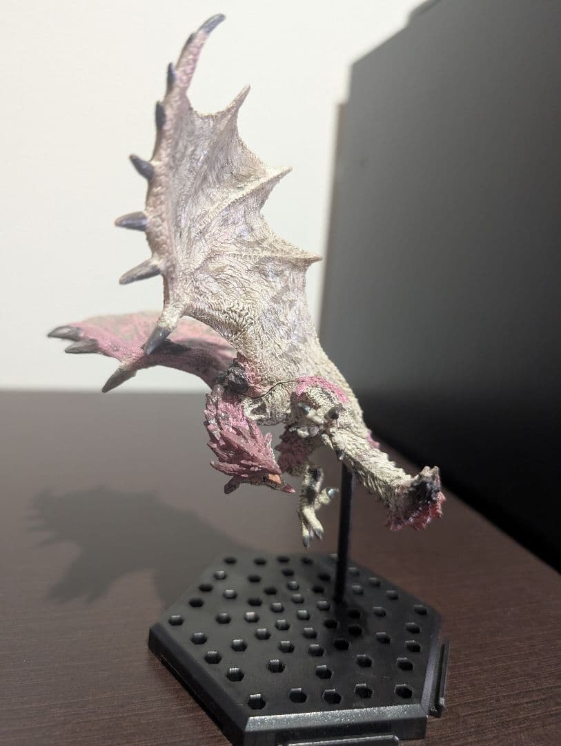 モンスターハンター ゼノ・ジーヴァ(臨界状態) とリオレイア亜種フィギュアセット