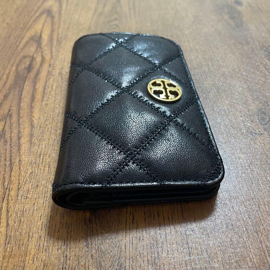 ToryBurch黒いレザー 二つ折り財布 キルティング