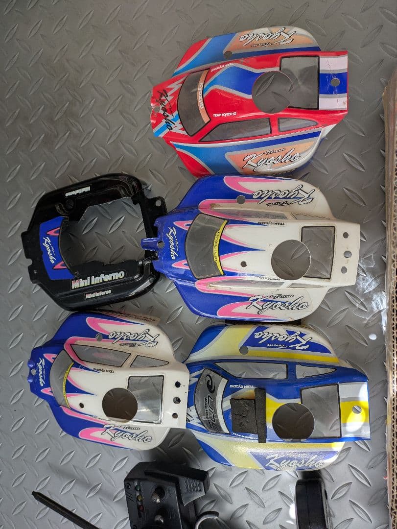 ラジコン　京商 (KYOSHO)ミニインファーノ　3台セット　ジャンク
