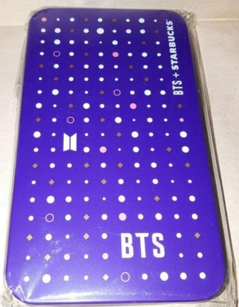 防弾少年団　BTS + STARBUCKS 　 Key Chain