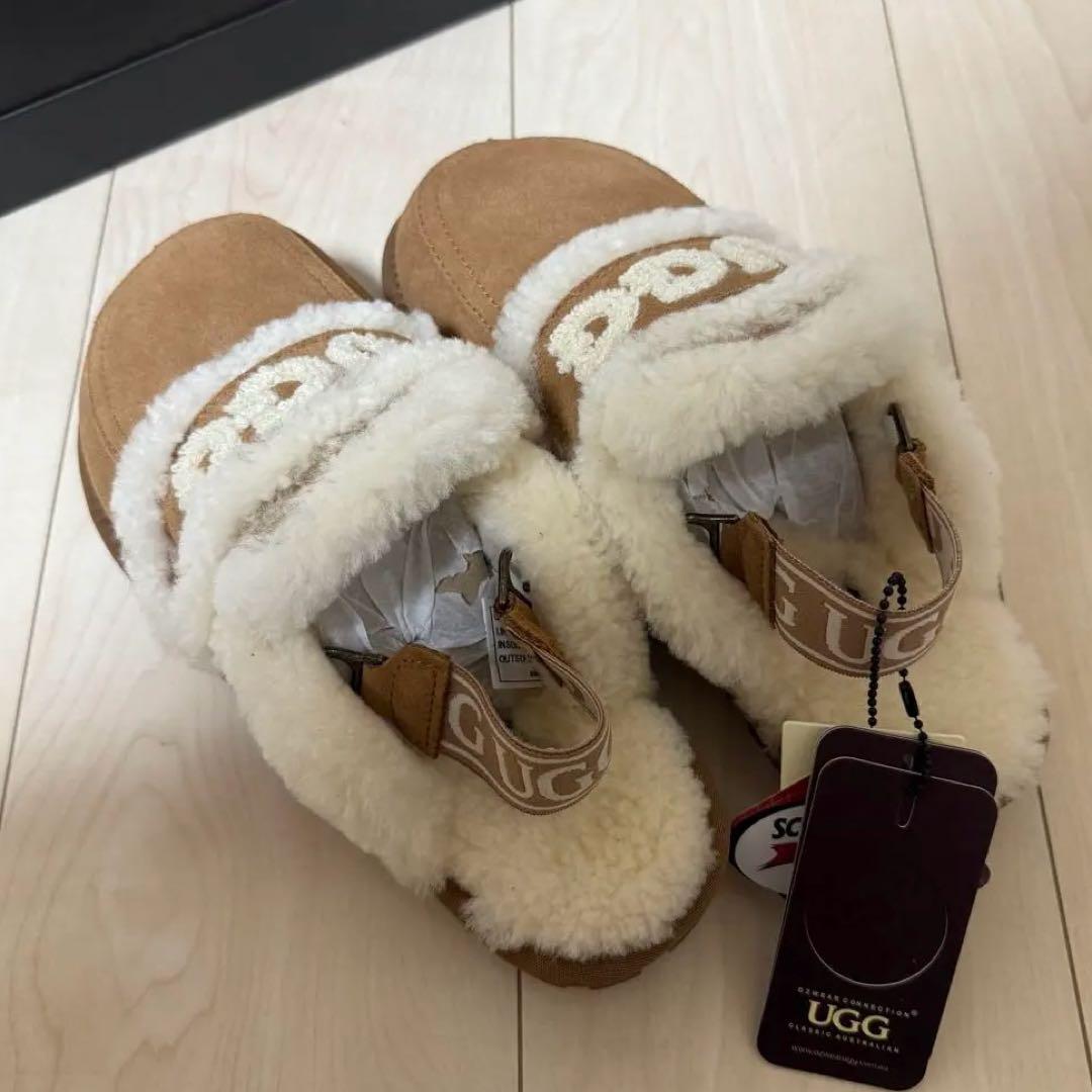 【新品/レア】UGG バイオレット シェアリングスリッパ♡2WAY 箱付き