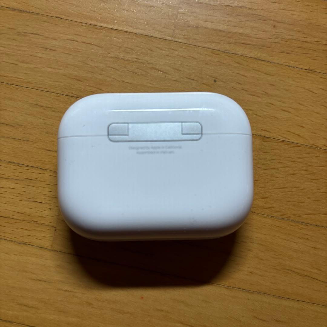 airpods pro 3 第3世代　充電ケース+片耳（右）