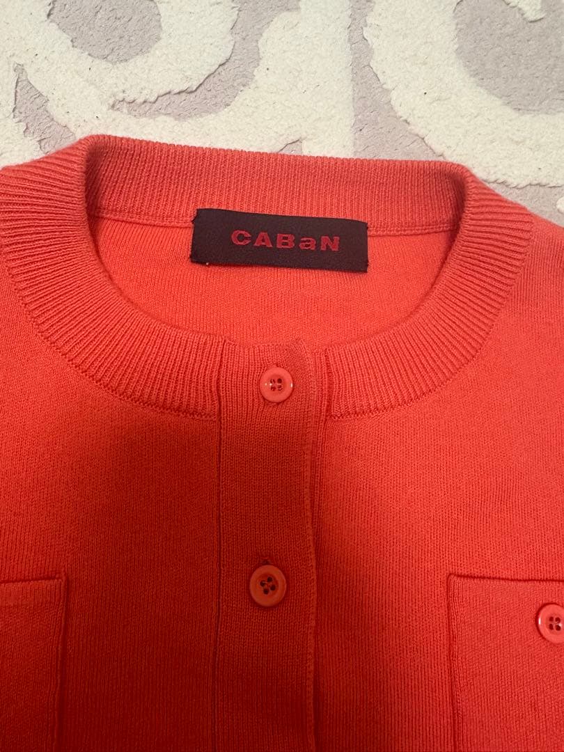 CABaN キャバン コットンカシミヤクルーネックカーディガン コーラルオレンジ