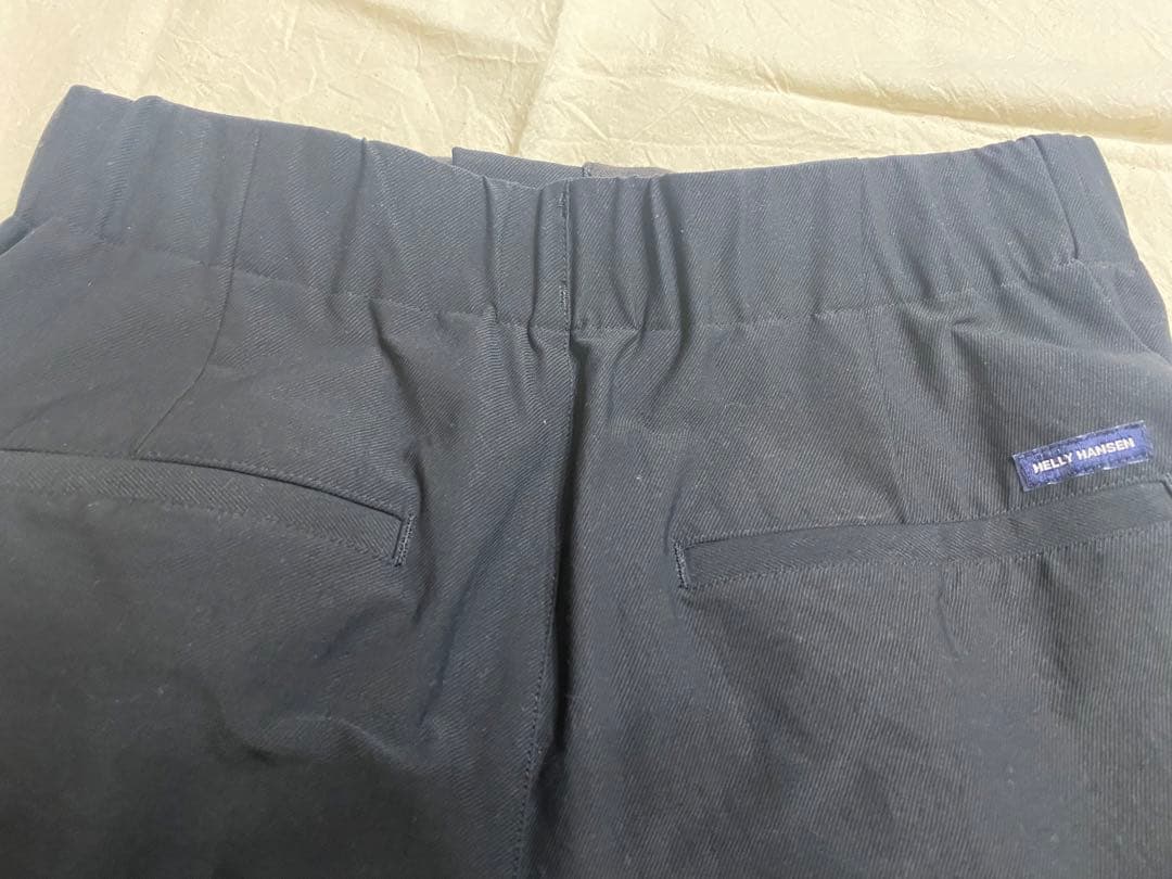 ヘリーハンセン HELLY HANSEN キュロット パンツ 黒　WMサイズ