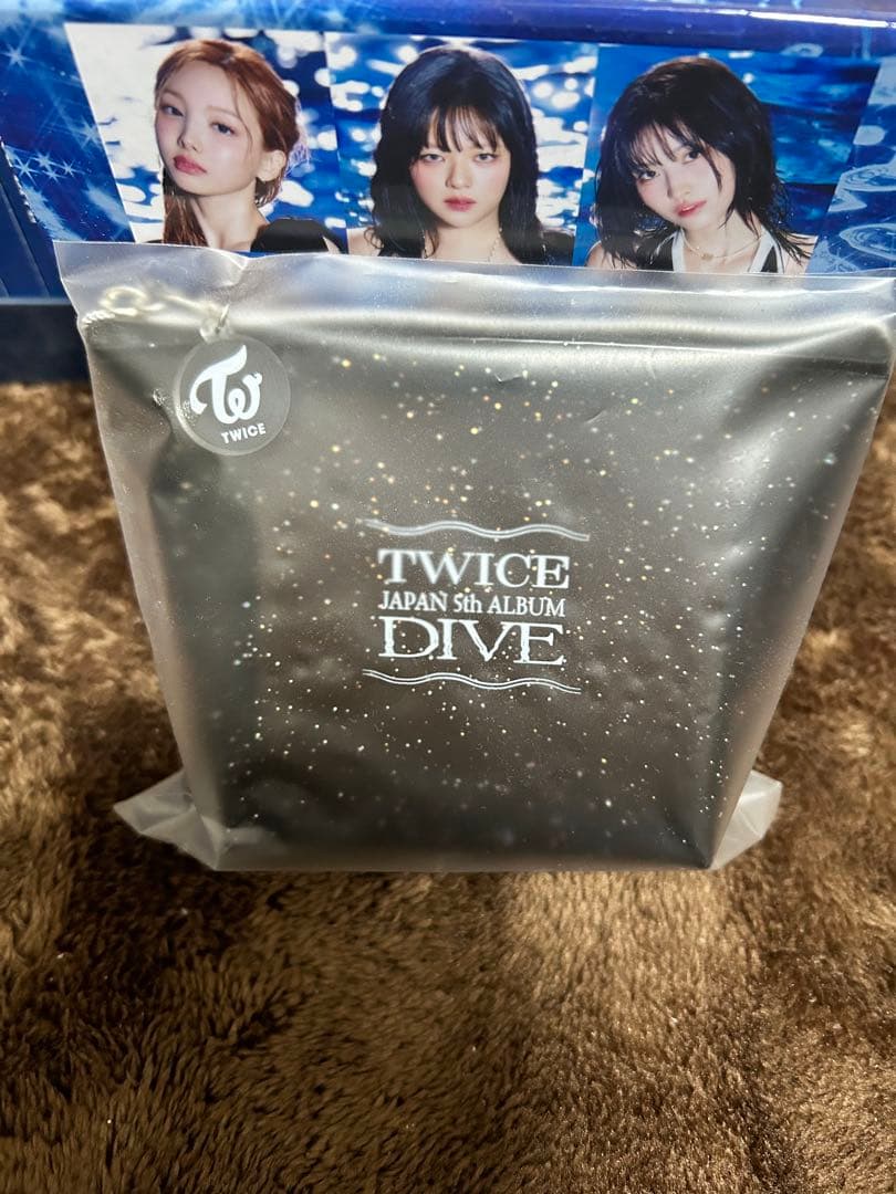 TWICE JAPAN 5th ALBUM DIVE ボックス
