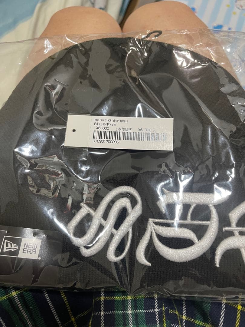 Supreme Newera Blackletter Beanie ビーニー