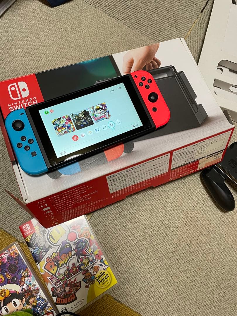 Nintendo Switch Lite 青/赤 本体
