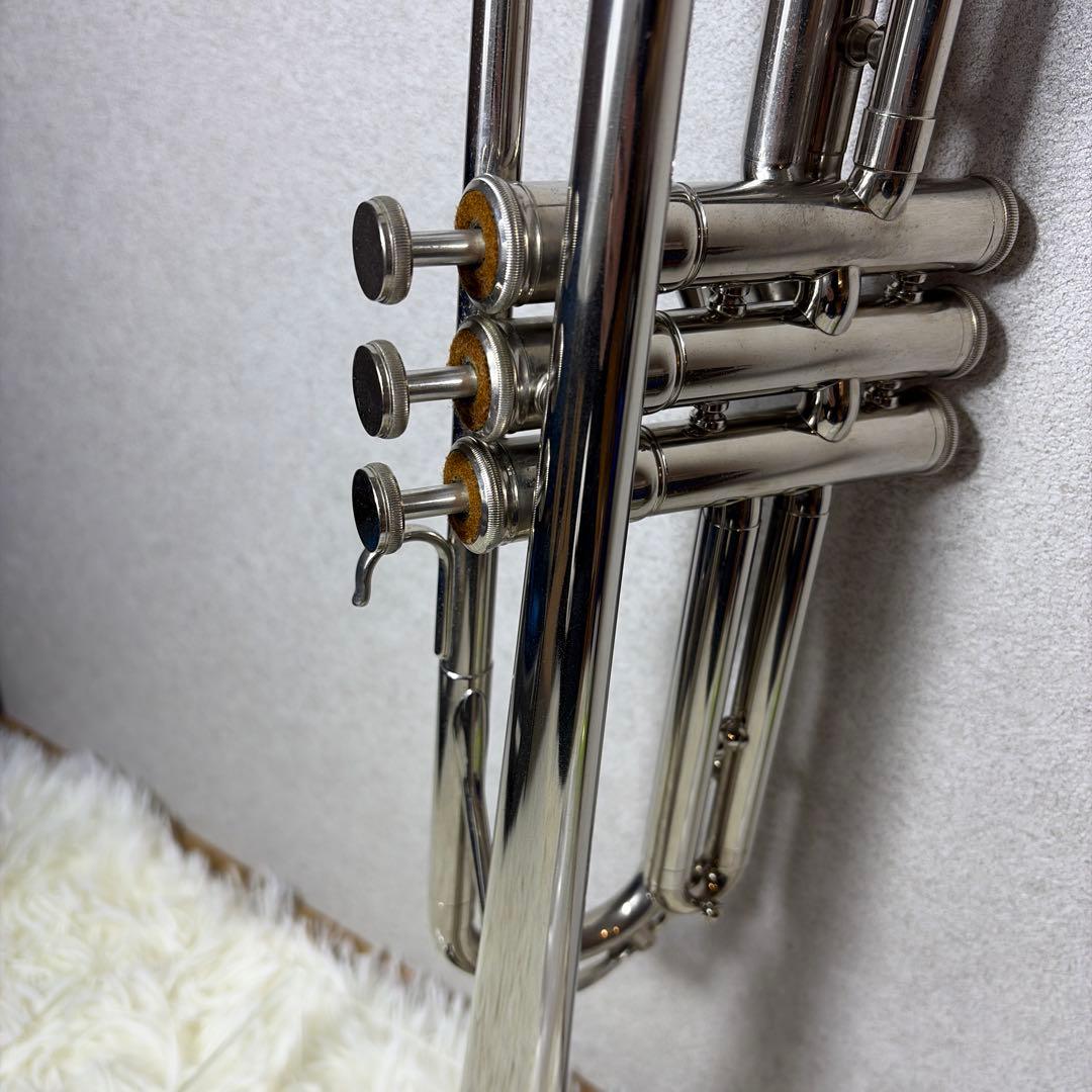 【美品】YAMAHA　YTR-135 B♭トランペット ニッケルメッキ　シルバー