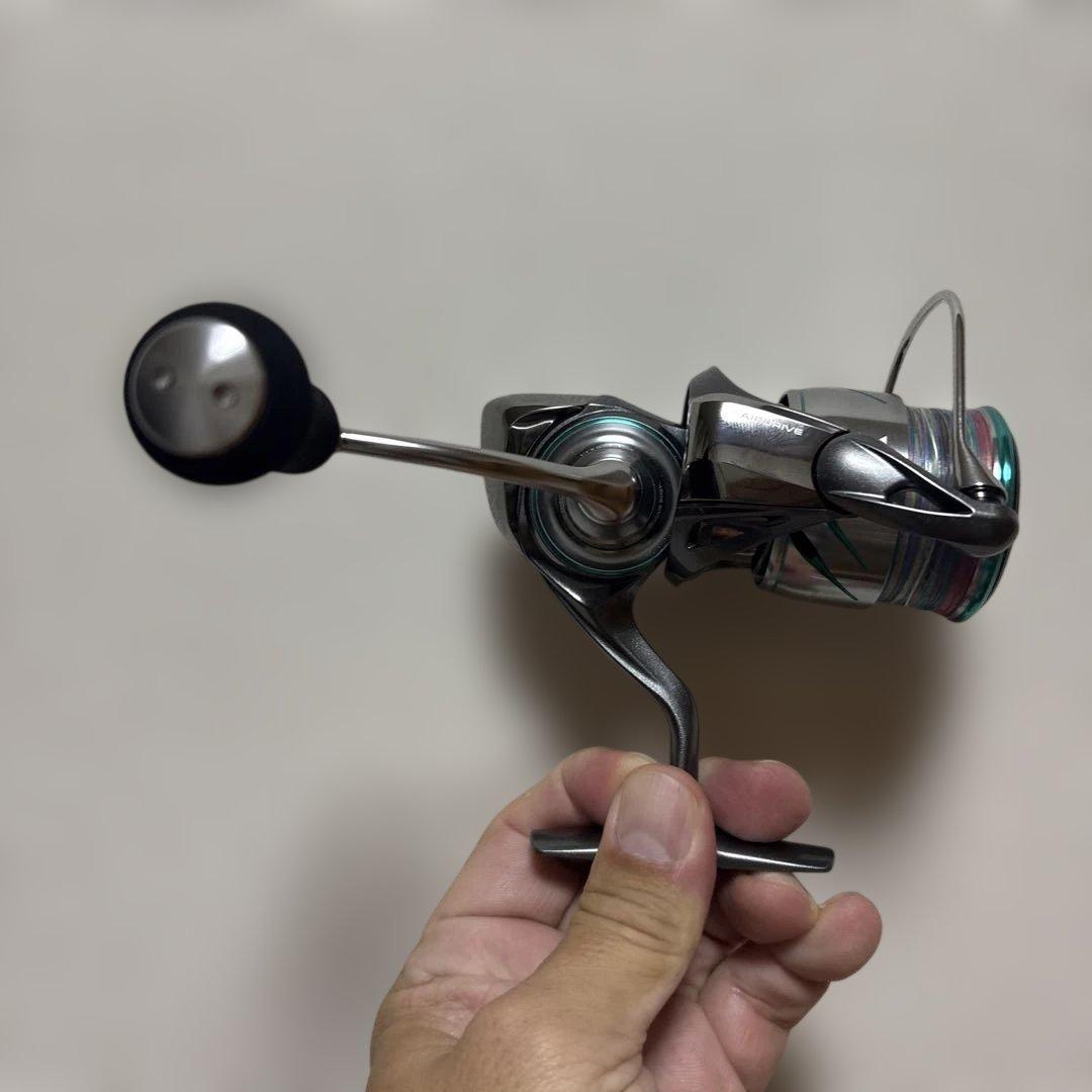 ダイワ スピニングリール 25 エメラルダス AIR LT2500S