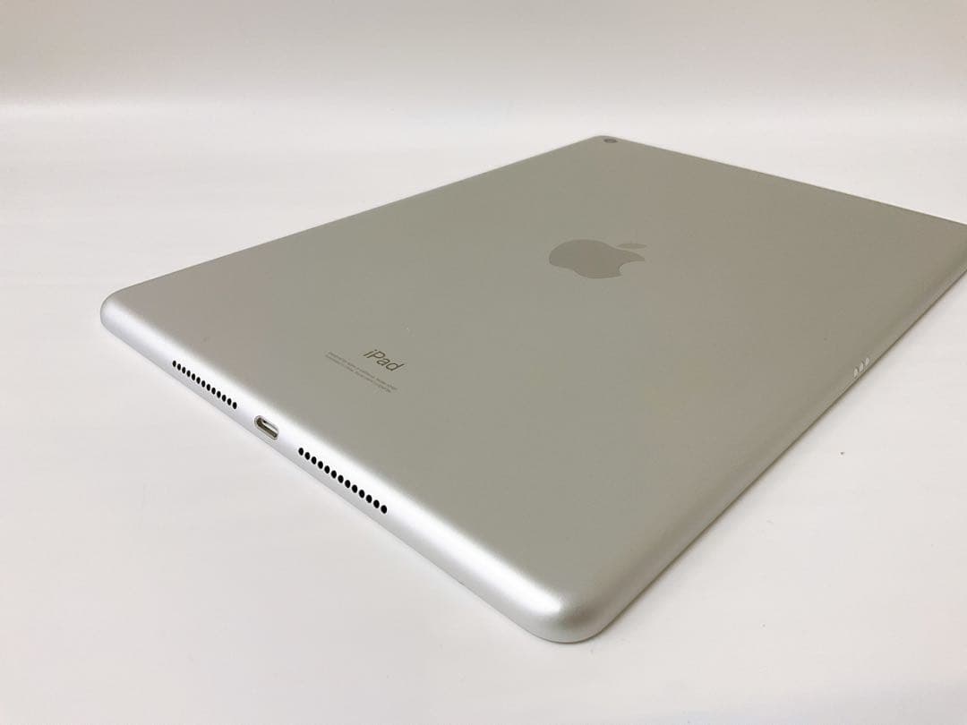 【美品】電池91％iPad第7世代 32GB Sliver アダプター付属