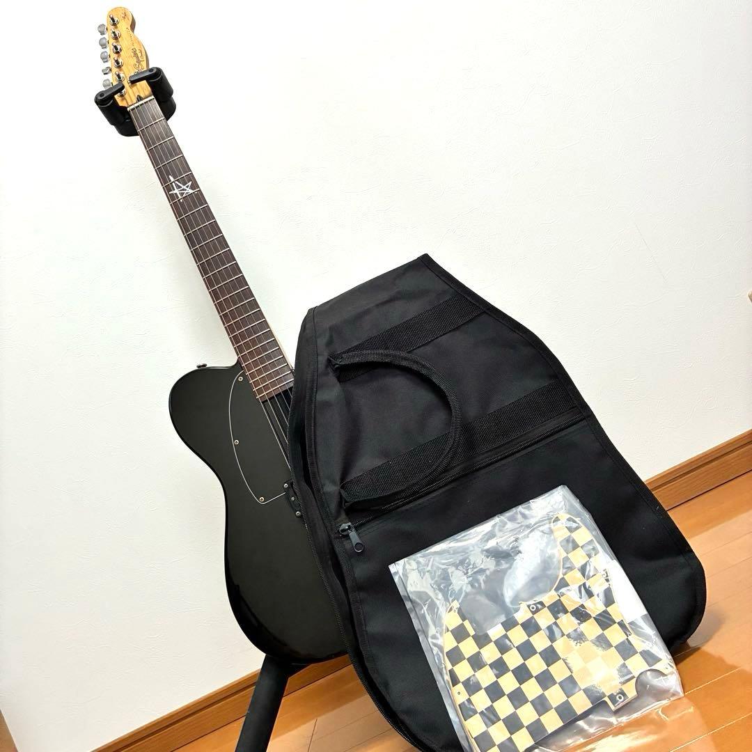 Squier テレキャスター　アヴリル　ラヴィーンモデル　エレキギター