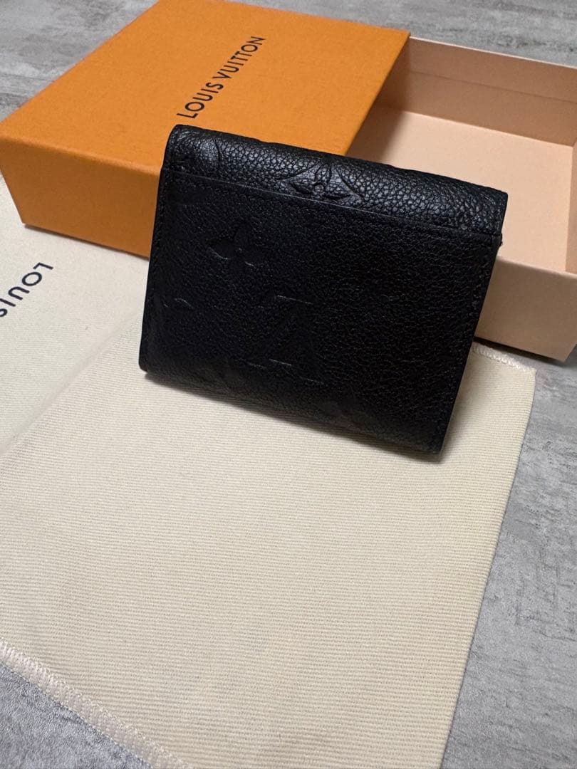 LOUIS VUITTON ポルトフォイユ・ゾエ ブラック