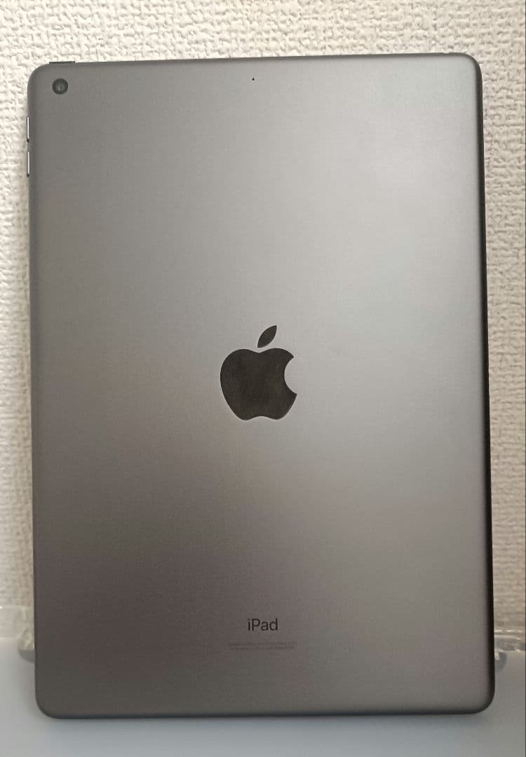 iPad 第9世代　スペースグレー　Wi-Fi 64GB（訳あり）