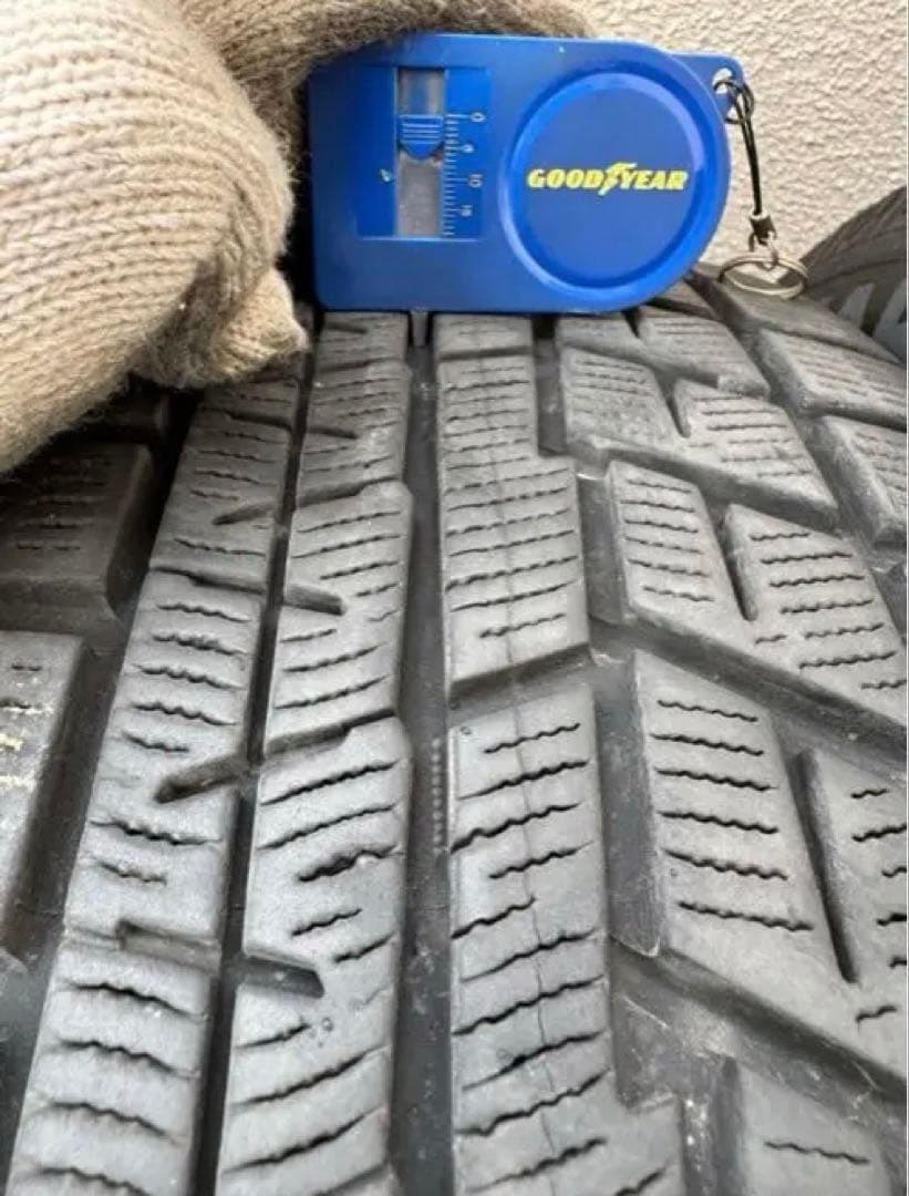 スタッドレスタイヤ 215/60R17 スポークアルミ4本セット　NX10系に