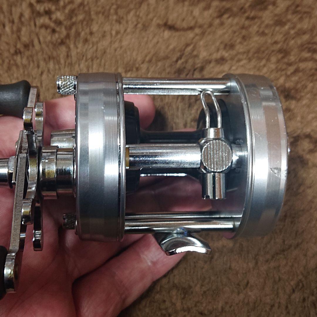 アブガルシア アンバサダー 2500C