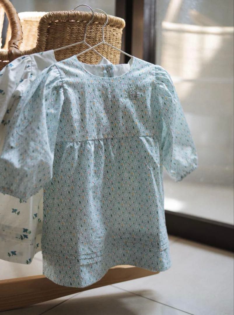 【タグ付き新品】Tiny Tiny Doors 花柄ワンピース 90