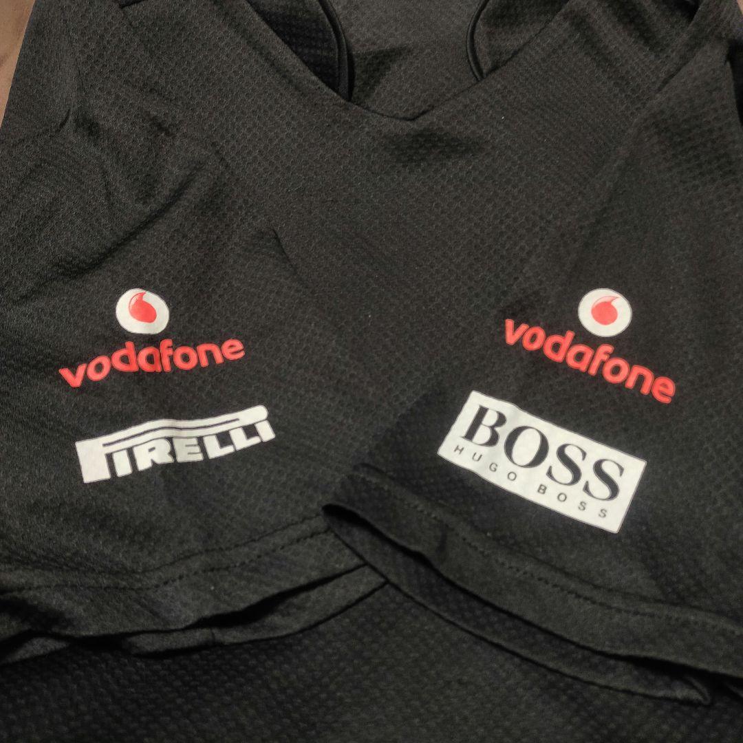 F1 Vodafone McLaren Mercedes Tシャツ Lサイズ