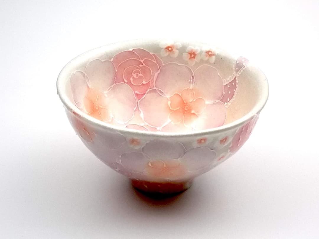 新品　工房ゆずりは　飯碗　釉彩紅花　ご飯茶碗　母の日　プレゼント　記念品