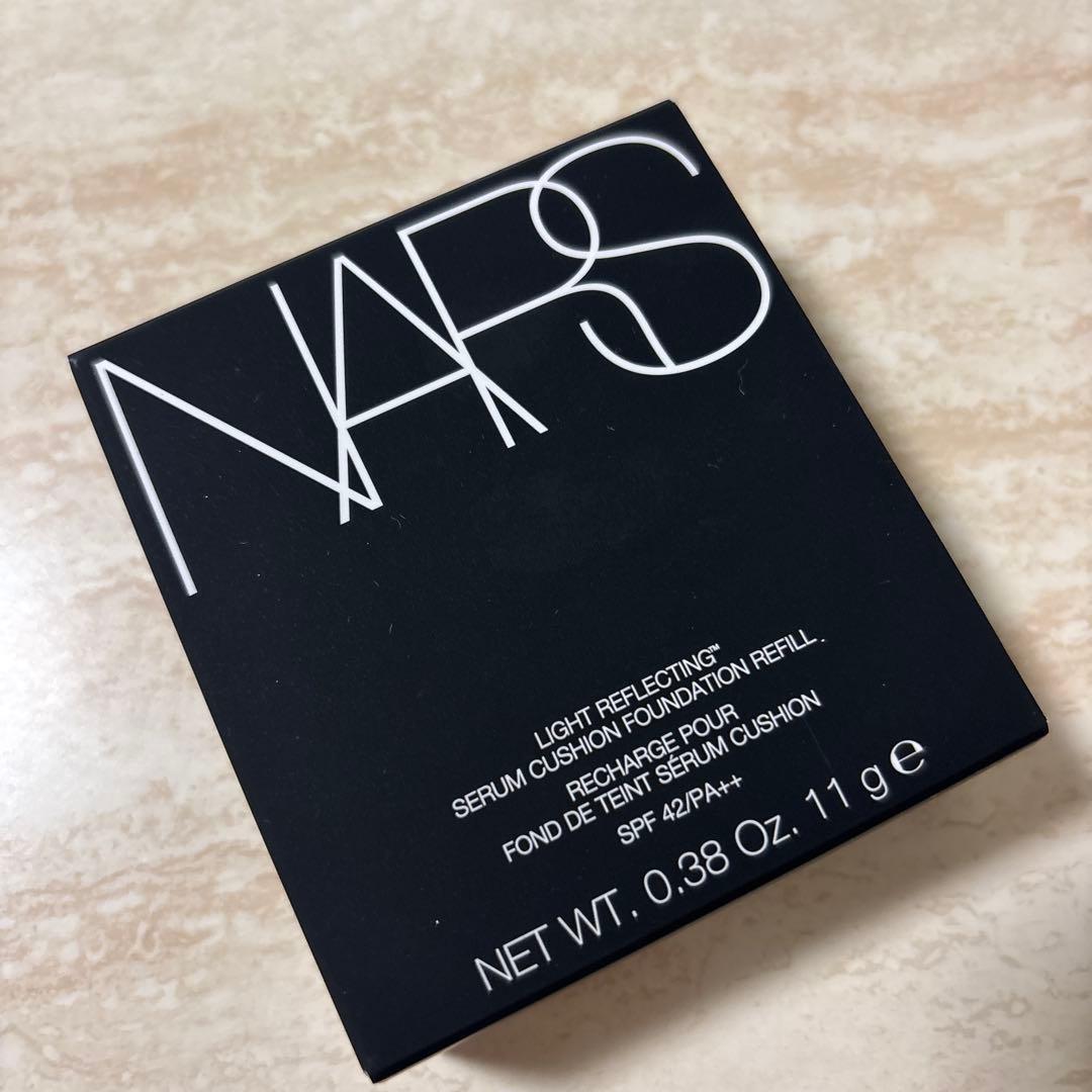 NARS ライトリフレクティングセラムクッションファンデーション 03792
