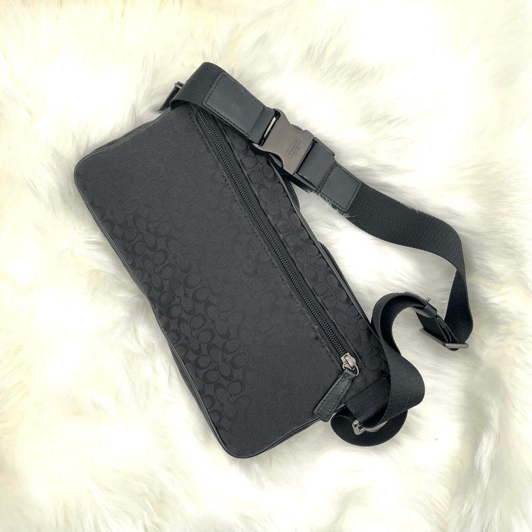 ☆美品☆ COACH コーチ ウエストポーチ ヒップバッグ ミニシグネチャー