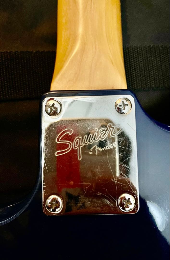ギター Fender Squier Strat Dark Blue
