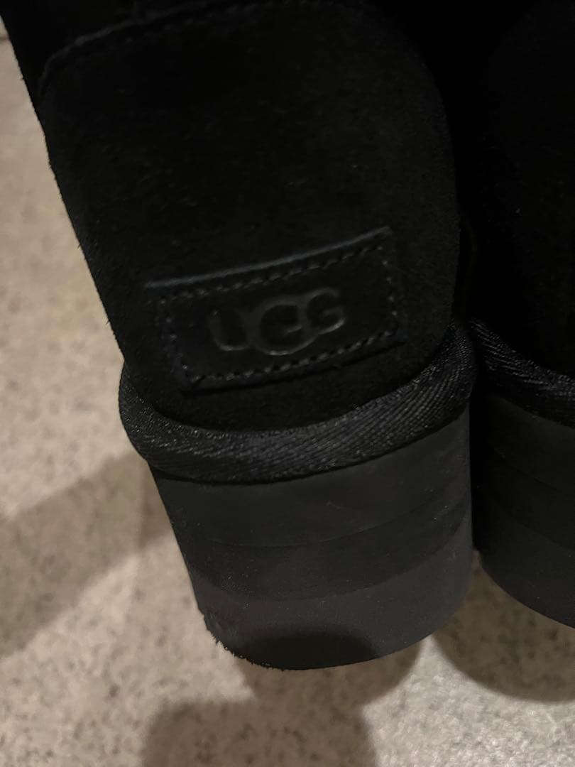 靴 UGG CLASSIC MINI PLATFORM BLACK