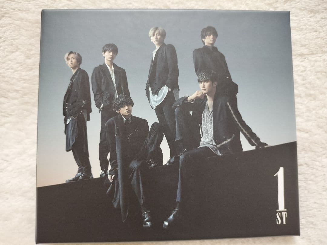 SixTONES 1st 3形態 セット売り　オフショット　マルチケース特典付