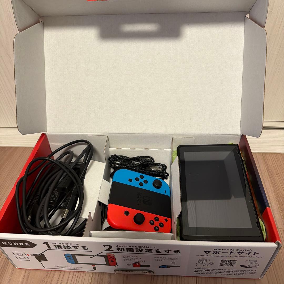 Nintendo Switch 本体 青/赤　ケーブル一式＆マイクロSDつき