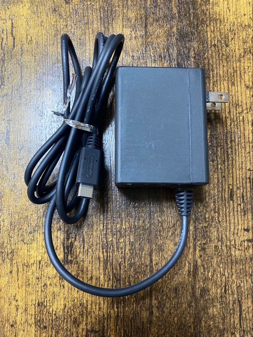 Nintendo Switch 本体 Joy-Con 付属品