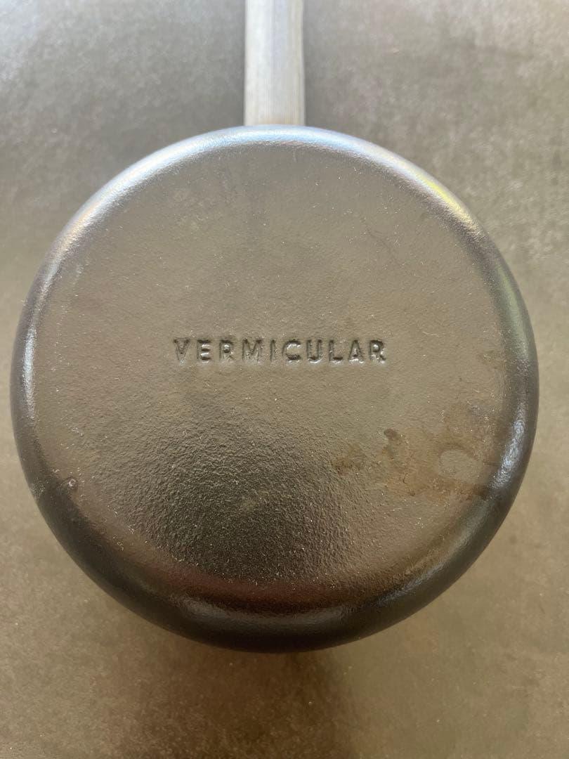 VERMICULAR YUKIHIRA 16㎝　落とし蓋•レシピ本付き