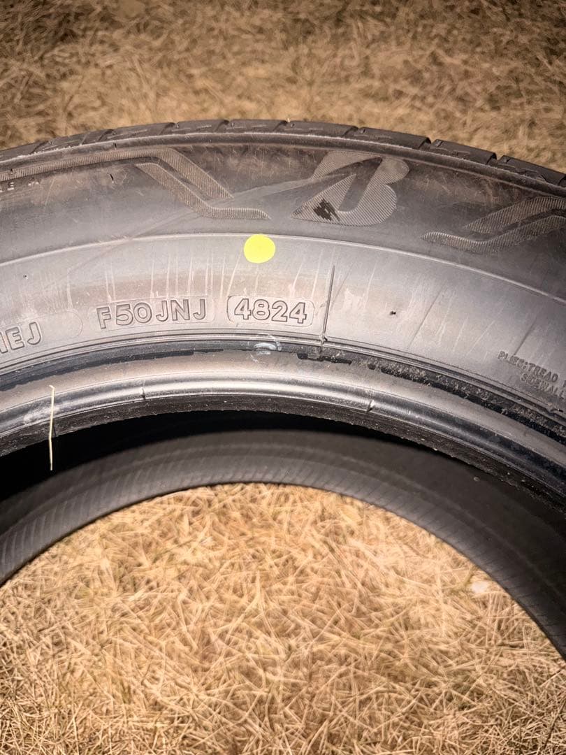 はるさん専用 17インチ サマータイヤ４本セットほぼ未使用225/65R17