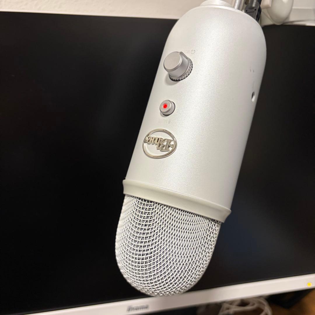 Logicool Blue Yeti ゲーミングマイク