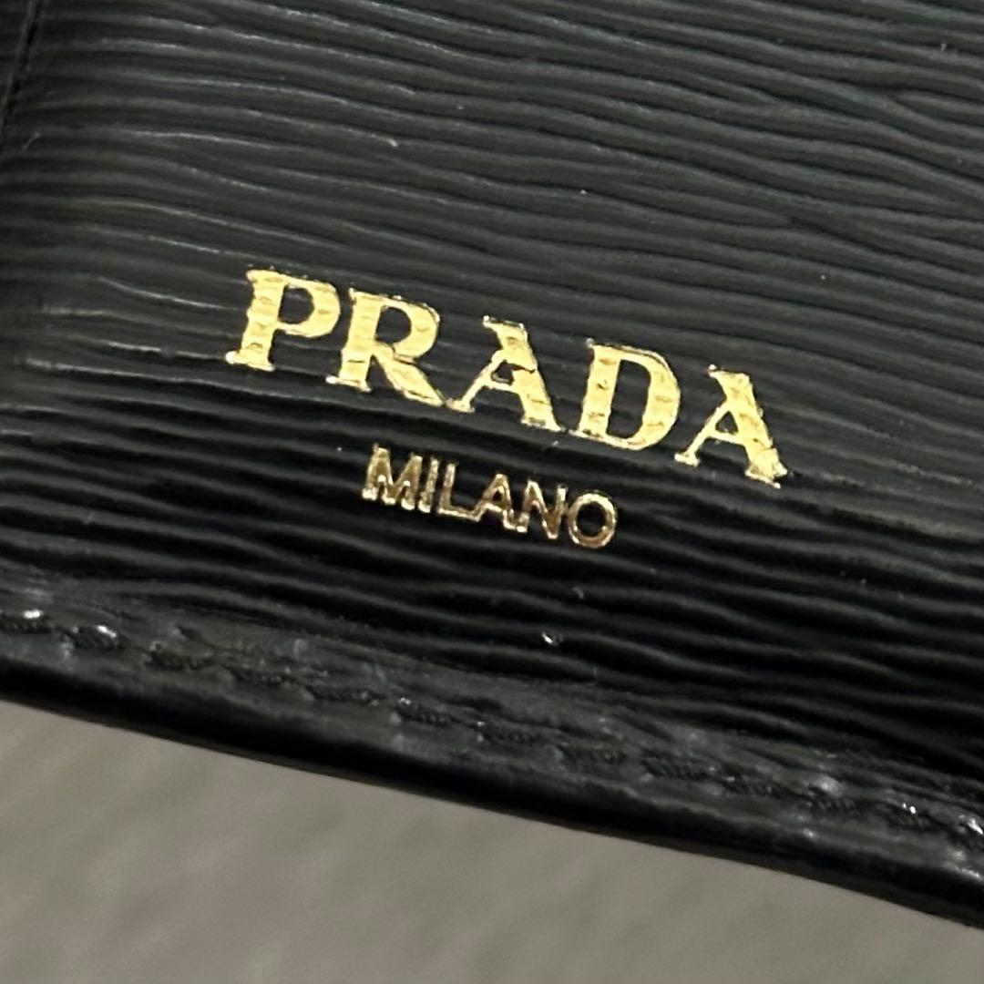 PRADA プラダ　折り財布　ゴールドロゴ　マルチカラー　ヴィッテロムーブ