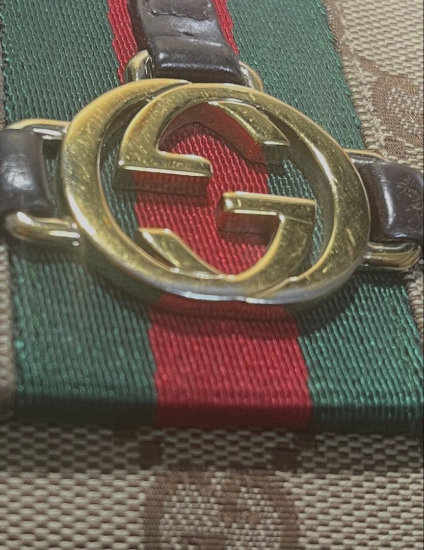 GUCCI GGロゴ 折り財布