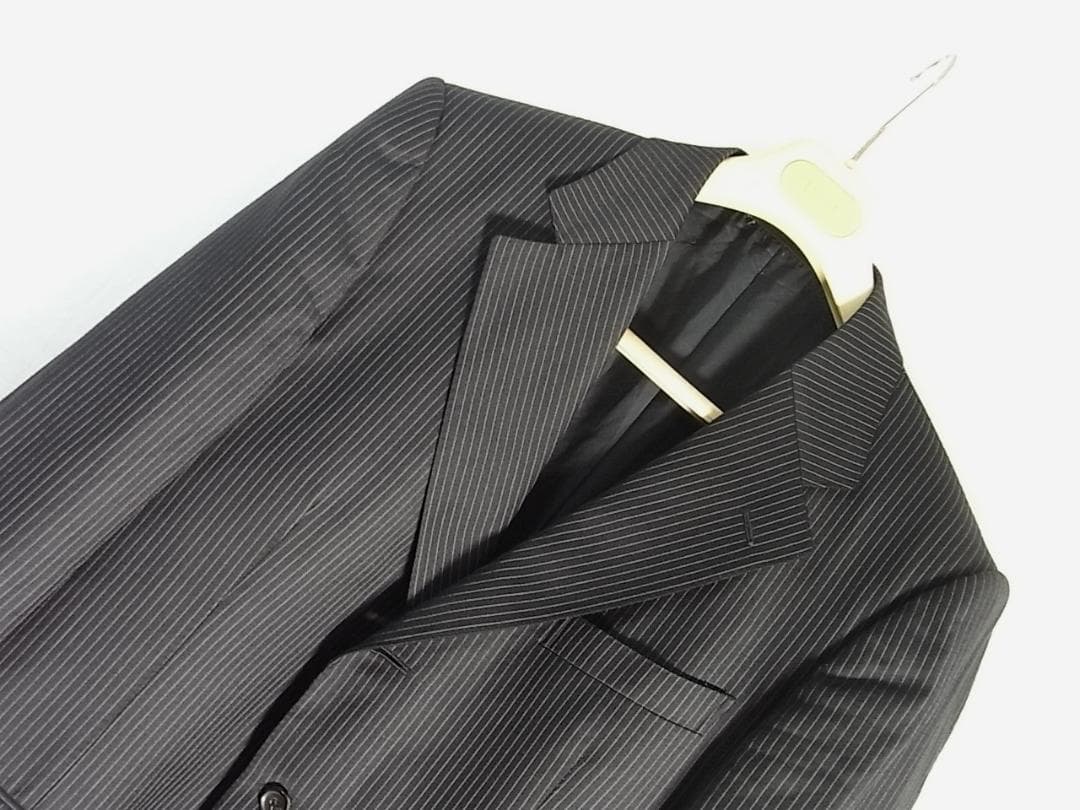 専用size50 グッチ GUCCI 段返り３釦ジャケット ブラック系ストライプ
