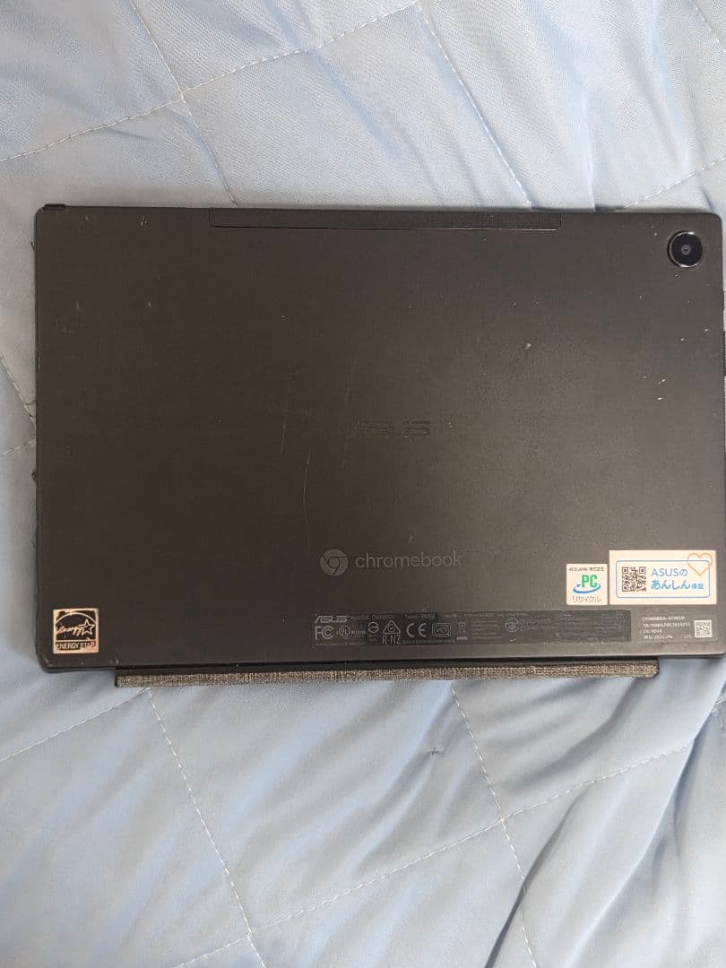 Chromebook本体 asus chrome book