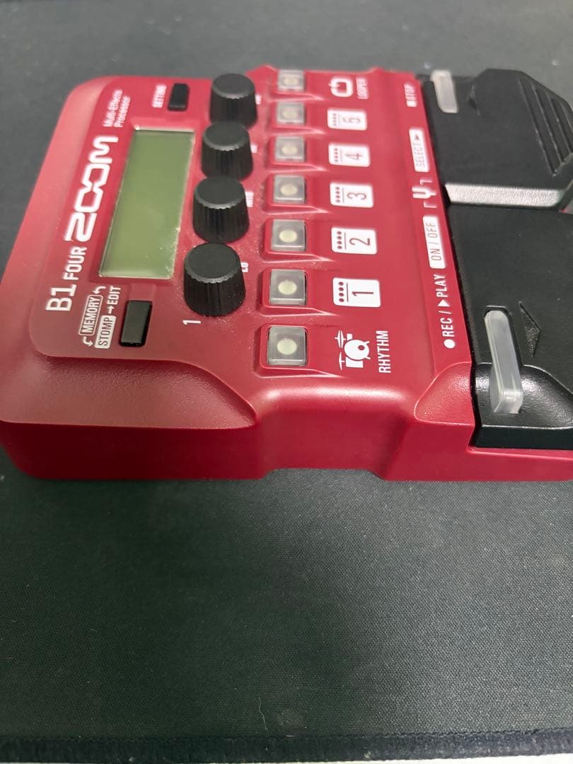 【美品】ZOOM B1 FOUR マルチエフェクター