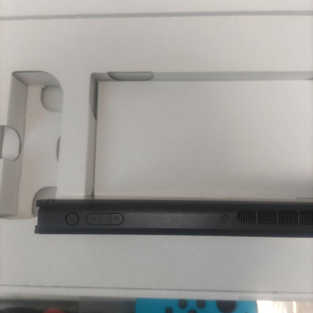 【美品】Nintendo Switch 本体 バッテリー強化型 SDカード