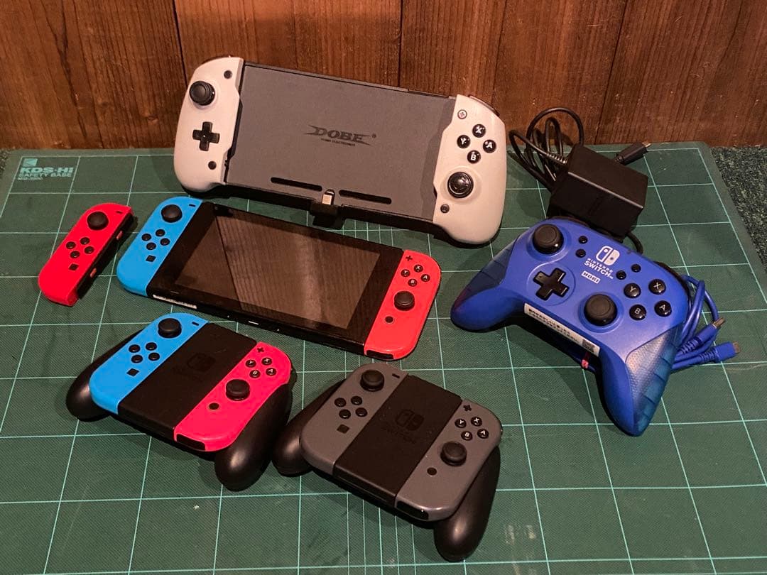 Nintendo Switch 本体 + コントローラーセットジャンクまとめ売り