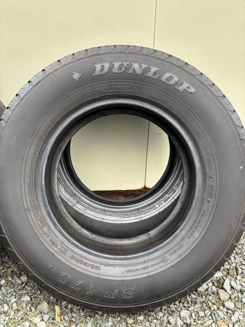 商談中！ハイエース195/80R15 107/105N LTバリ溝4本セット