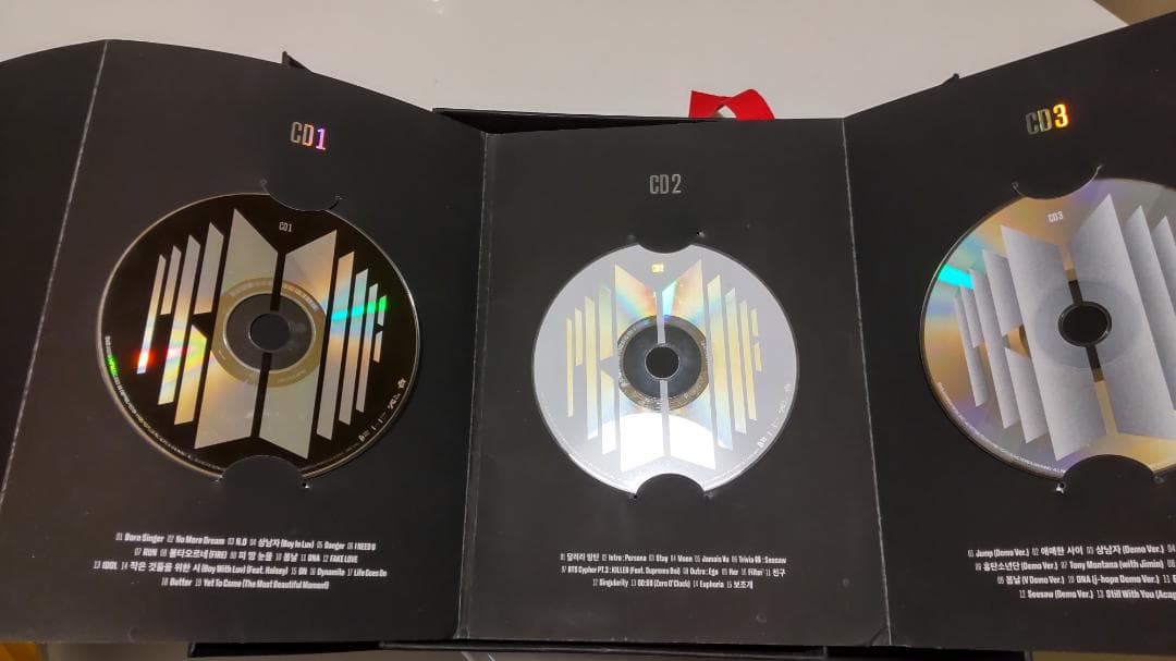 BTS Proof アルバム　ポスター付き