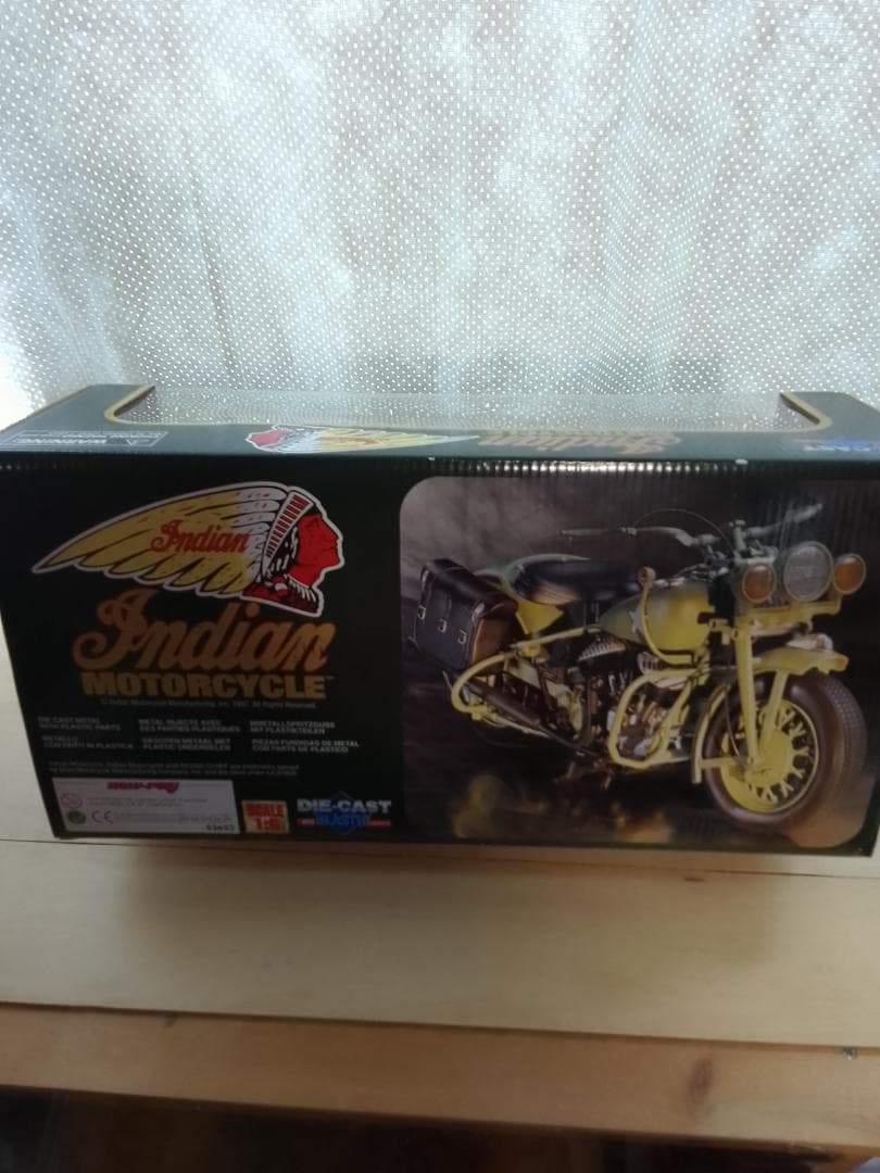 1/6 Indian Motorcycle (黒) バイク模型