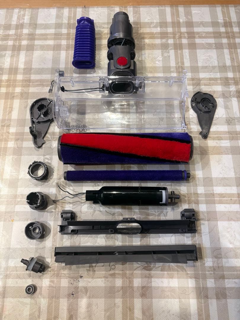 ダイソン V10 SV12 分解洗浄除菌整備済み　⑧