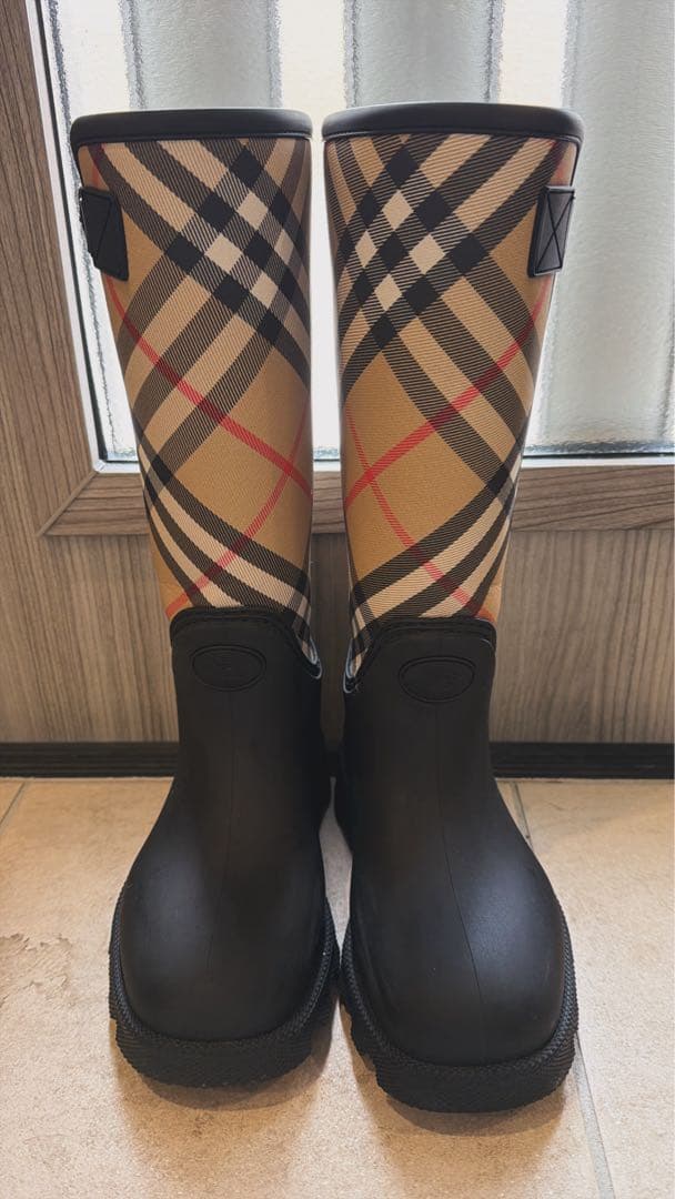 Burberry ハイブーツ